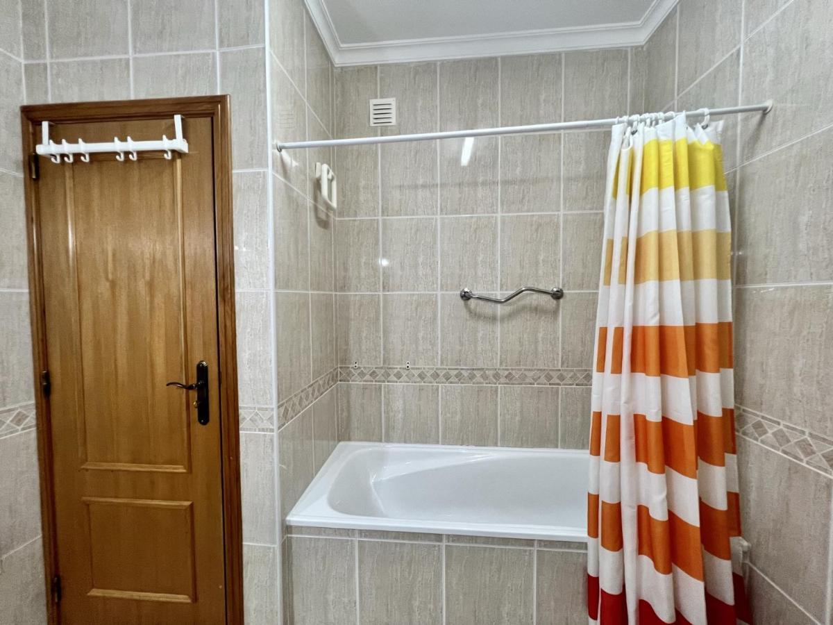شقة Quarteira Elegant With Pool By Homing المظهر الخارجي الصورة