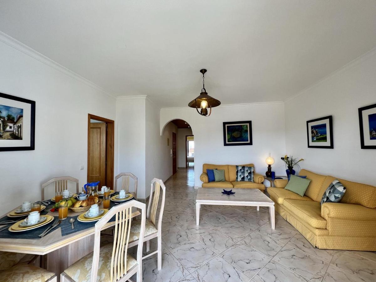 شقة Quarteira Elegant With Pool By Homing المظهر الخارجي الصورة