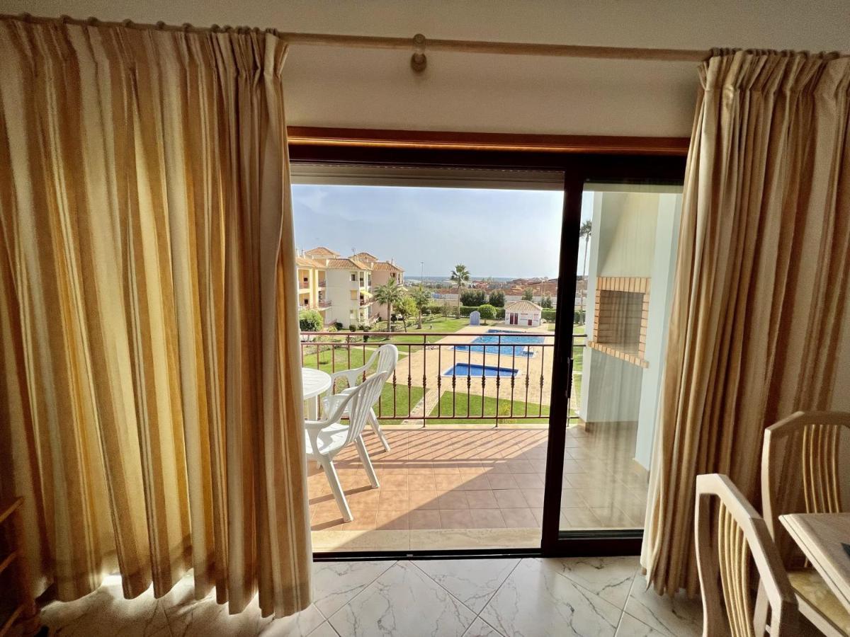 شقة Quarteira Elegant With Pool By Homing المظهر الخارجي الصورة